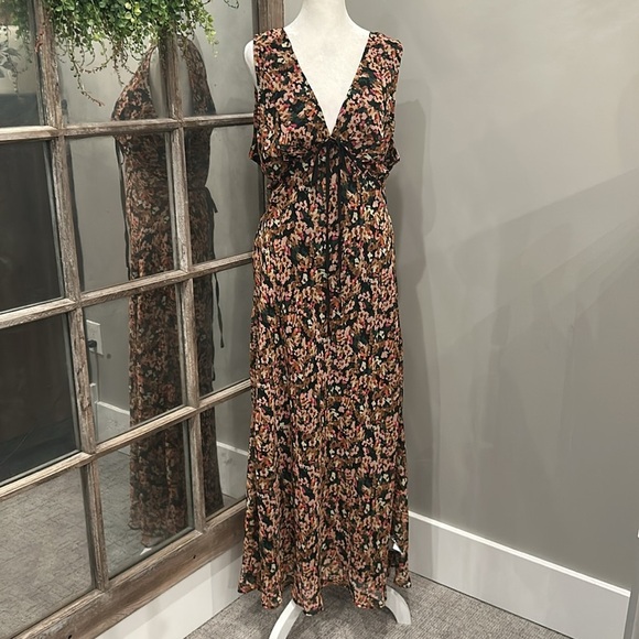 ASOS DESIGN V neck slip dress bust tie detail in floral print US 14 - Picture 1 of 6